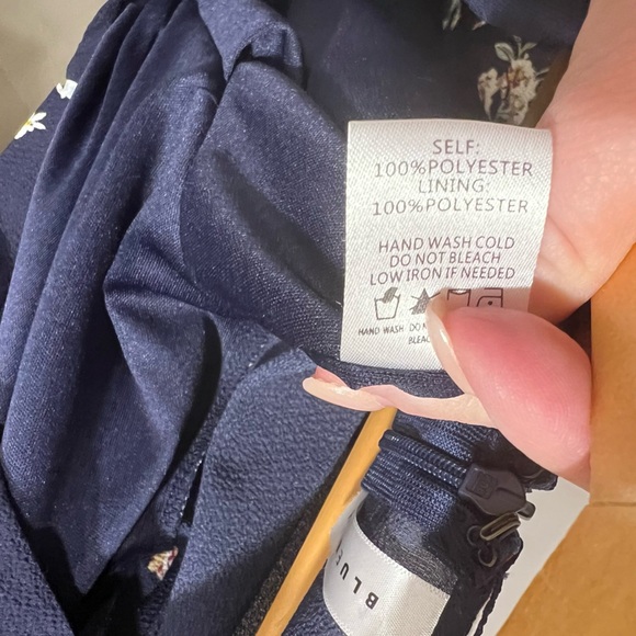 Blue Blush Derp V Neck Summer Navy Floral Romper - Picture 12 of 12